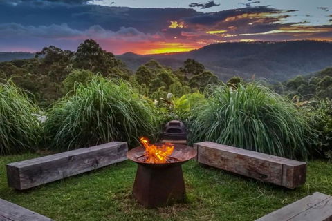 Mountain View Escape - Accommodation in Brisbane 0