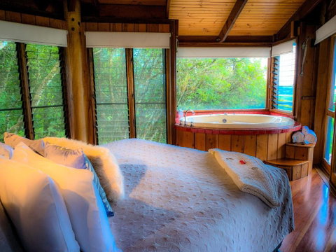 Mt Quincan Crater Retreat - Accommodation in Brisbane 0