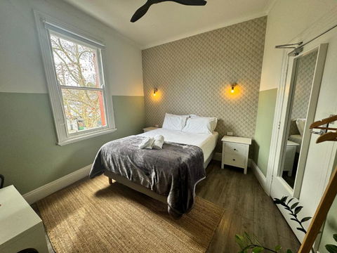 Native Rose Hotel - Accommodation in Brisbane 1
