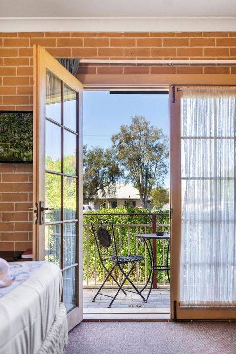 New Inn Motel - Accommodation in Brisbane 0