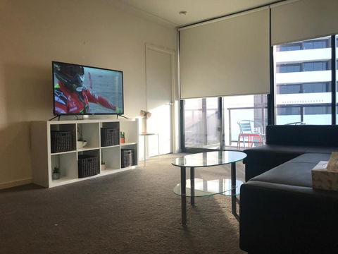 New Luxurious Skyview 2Bedroom Apartment Liverpool - Accommodation in Brisbane 1