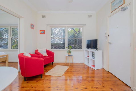 Newcastle Nook - Convenient Comforts In The CBD - Accommodation in Brisbane 2