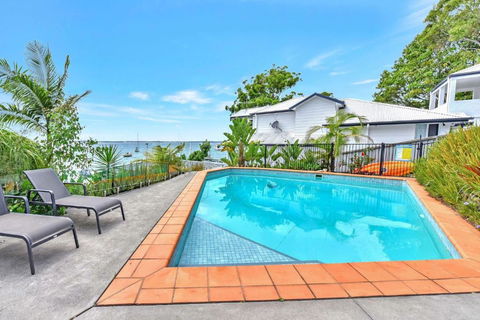 New Property Shimmer Shores Absolute Waterfront Retreat At Fishing Point, Lake Macquarie - Accommodation in Brisbane 0