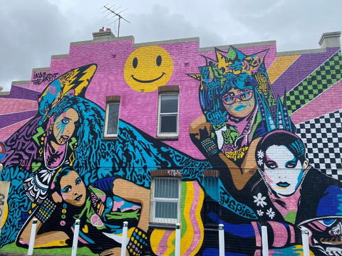Newtown Vibes With Pool & Parking - Accommodation in Brisbane 2