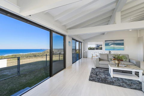Ocean Paradise - Accommodation in Brisbane 2
