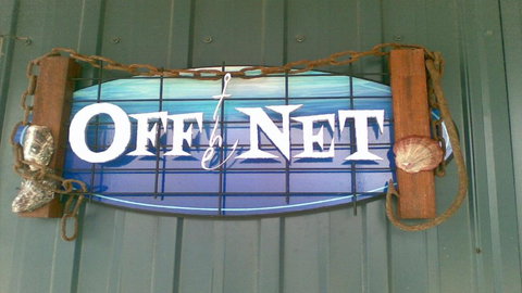 Off The Net - New Listing - Esplanade Property With Views Of The Channel - Accommodation in Brisbane 3