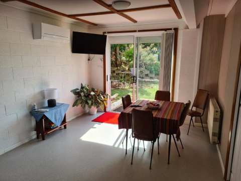 Orchard 2 Bedroom Apartment In Devonport - Accommodation in Brisbane 1