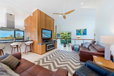Panorama Beach House - Accommodation in Brisbane 3