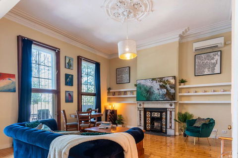 Peaceful And Stylish Petersham Aparttment With Parking - Accommodation in Brisbane 2