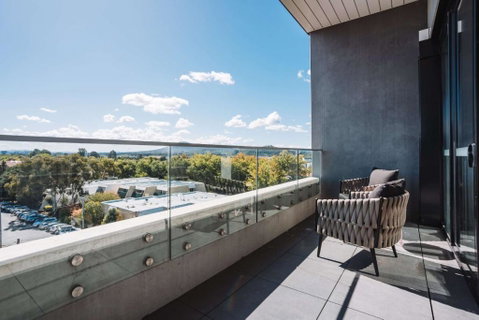 Perfect Located 1-Bed With Great Views & Parking - Accommodation in Brisbane 1