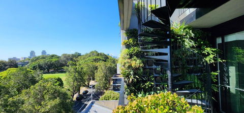 Penthouse Perfection With Private Rooftop Pool - Accommodation in Brisbane 1