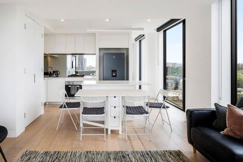 Perfect Haven In Spring Hill 2B1B And Parking - Accommodation in Brisbane 1