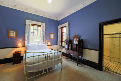 Petersons Armidale Winery And Guesthouse - Accommodation in Brisbane 2