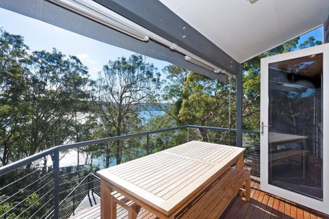 Pittwater Vistas - 5 Minutes To Palm Beach - Accommodation in Brisbane 1