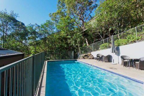 Pittwater Vistas - 5 Minutes To Palm Beach - Accommodation in Brisbane 0