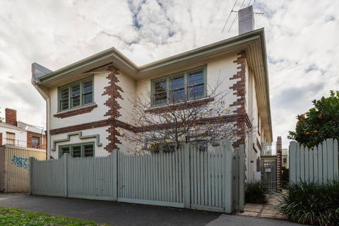 Port Phillip Bay Perfection In Albert Park - Accommodation in Brisbane 1