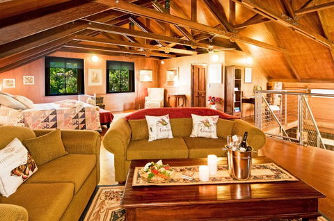 Possum Lodge At Cloudhill Estate - Accommodation in Brisbane 0