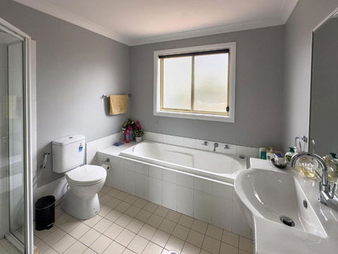 Prestons Dream Holiday 4 Bedroom - Accommodation in Brisbane 2