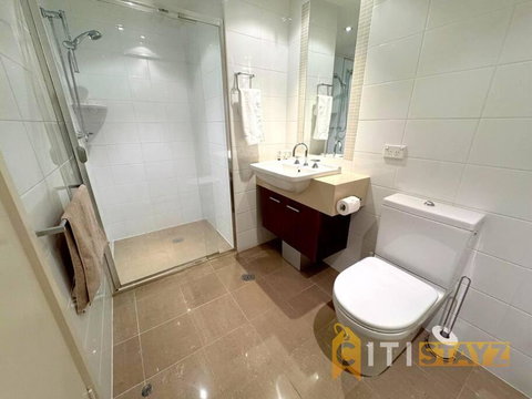 Pretty Penthouse - Close To ANU - Accommodation in Brisbane 2