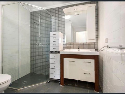Private Room With Shared Washroom Only In 3bhk Apartment - Accommodation in Brisbane 2