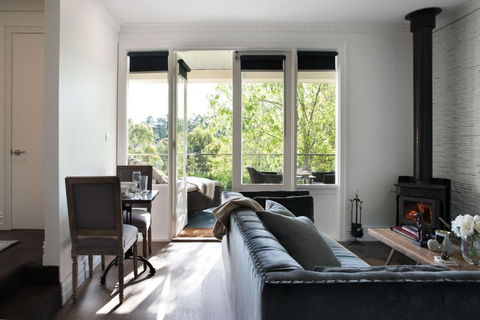 Provence Spa Villa 2 - Accommodation in Brisbane 3