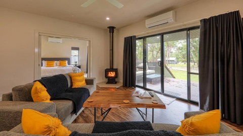 Quaffers On Storm King - Accommodation in Brisbane 2
