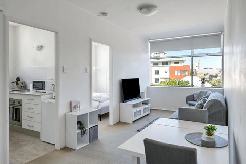 Quaint 1BD On The Doorstep Of Manly Beach - Accommodation in Brisbane 2