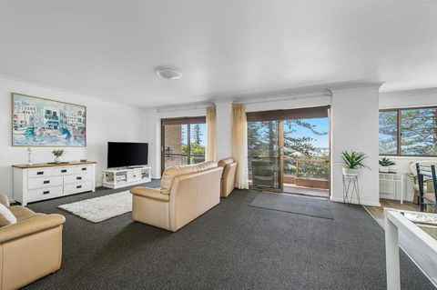 Quarterdeck 11 7 Stewart Street - Accommodation in Brisbane 2