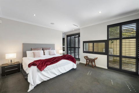Quiet Couples Getaway - Accommodation in Brisbane 0