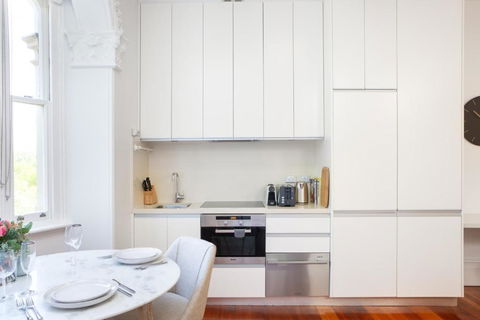 Ravenscourt S Studio Apartment Close To Everything - Accommodation in Brisbane 2