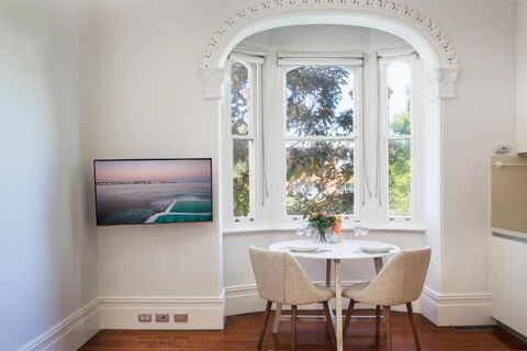 Ravenscourt S Studio Apartment Close To Everything - Accommodation in Brisbane 1