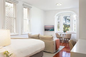 Ravenscourt s Studio Apartment Close to Everything
