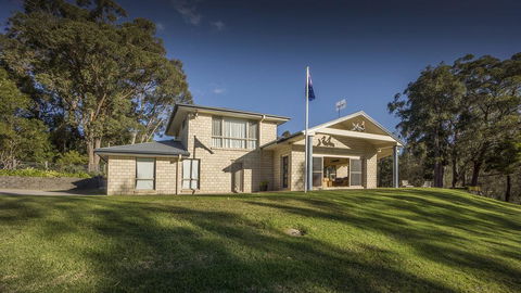 Atlantis On Lake Conjola - Sandra St 1 Lake Conjola - Accommodation in Brisbane 2