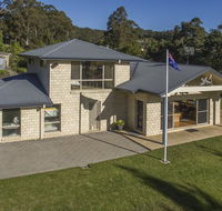 Atlantis on Lake Conjola - Sandra St 1 Lake Conjola - Accommodation in Brisbane
