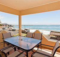 Avalon 2- uninterrupted views- almost on the beach - Accommodation in Brisbane