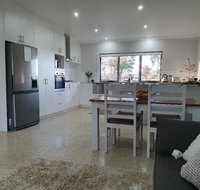Aveley Equestrian Cottage - Accommodation in Brisbane