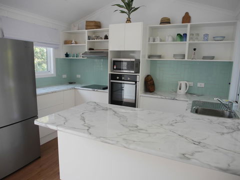 Azure - Accommodation in Brisbane 2