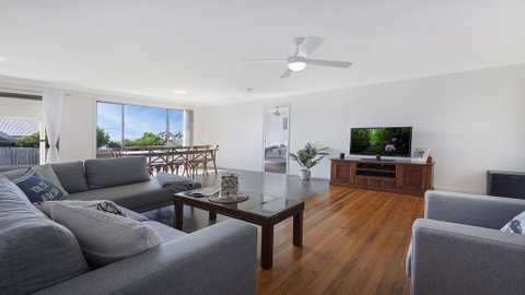 Bailey's Beach House - Accommodation in Brisbane 3