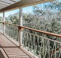 Banksia Beach House - Accommodation in Brisbane