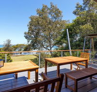 Barefoot Beach House - Accommodation in Brisbane