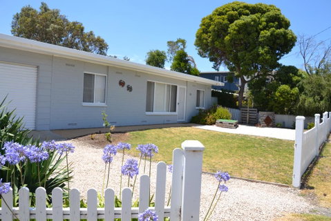 Bay Breeze Cottage - Accommodation in Brisbane 0