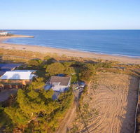 Beach Cottage In The Heart Of Mandurah - Accommodation in Brisbane