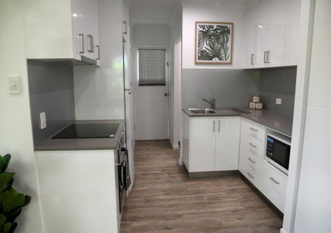 Beach Daze - Accommodation in Brisbane 3
