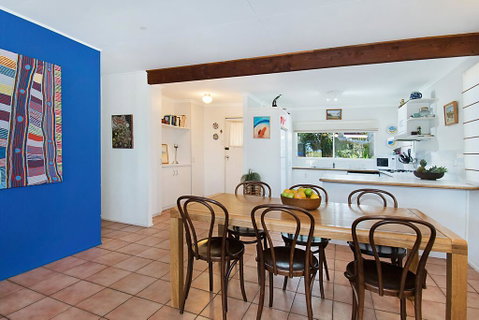 Beach House - Accommodation in Brisbane 2