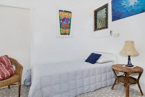 Beach House - Accommodation in Brisbane 1