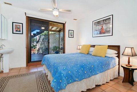 Beach House - Accommodation in Brisbane 3