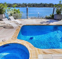 Beach House  The Cove - Accommodation in Brisbane