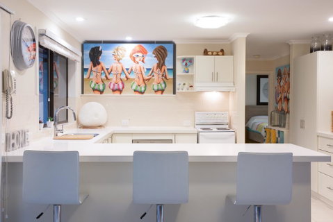 Beach House Getaway 2 - Accommodation in Brisbane 2