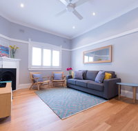 Beach Retreat - Accommodation in Brisbane