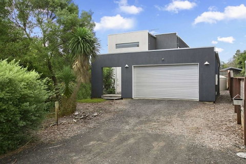 Beach Retreat On Medina - Accommodation in Brisbane 0